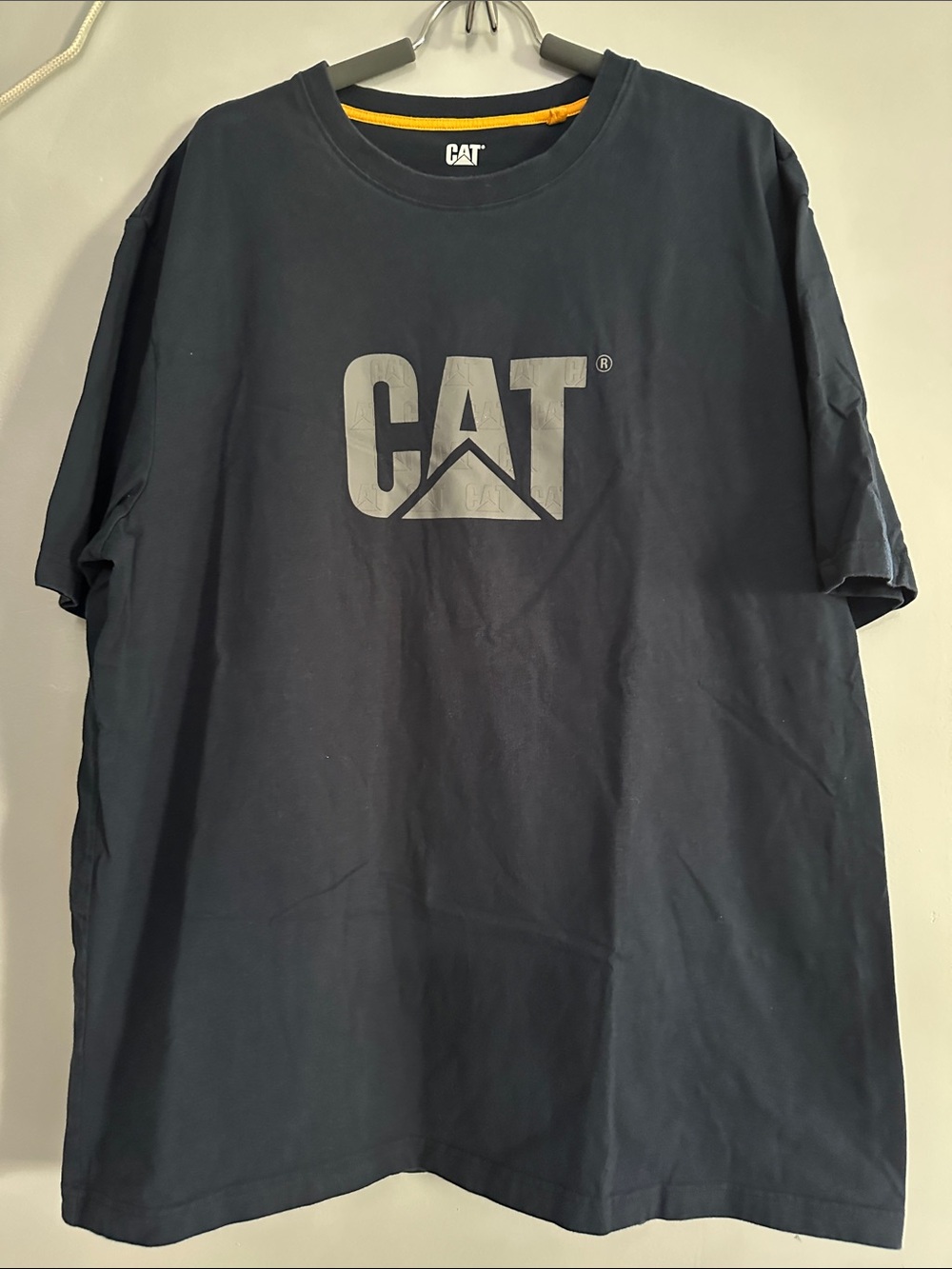 CAT Men's Black Logo Short-Sleeve Tee